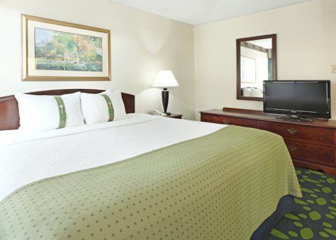 Holiday Inn Jonesboro Δωμάτιο φωτογραφία