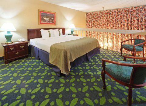 Holiday Inn Jonesboro Δωμάτιο φωτογραφία