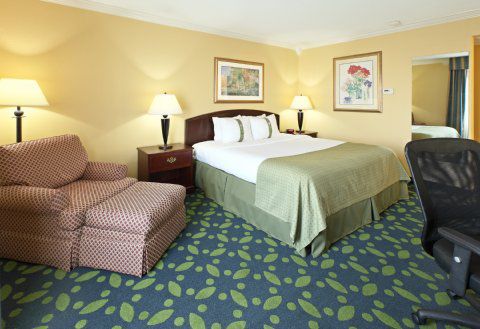 Holiday Inn Jonesboro Δωμάτιο φωτογραφία